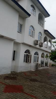 Luxury 3 Bedroom Flat, Dr Olufemi Street, Lekki Scheme 2, Lekki Phase 2, Lekki, Lagos, Flat / Apartment for Rent