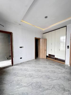 2-bedroom Apartment, Ikota, Lekki, Lagos, Flat / Apartment for Sale