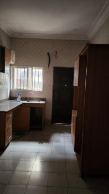 Neatly Used 4 Bedroom Terrace House, Osapa, Lekki, Lagos, Terraced Duplex for Rent