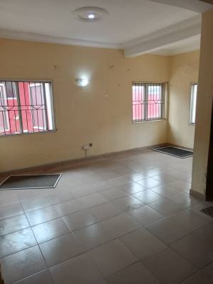 Lovely Serviced 2 Bedrooms, Upstairs, Eru Ifa Street, Off Palace Road, Ikate, Lekki, Lagos, Flat / Apartment for Rent