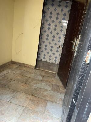 Standard Bq, Chevron Alternative, Lekki Phase 2, Lekki, Lagos, Self Contain (single Rooms) for Rent