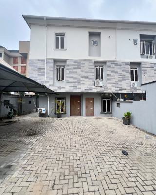 Lovely 5 Bedroom Detached Duplex with Bq, Lekki Phase 1, Lekki Phase 1, Lekki, Lagos, Detached Duplex for Rent
