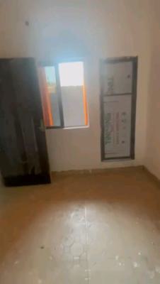 a Decent and Standard Miniflat, Groundfloor with 2toilets and Bath, Off Fola Agoro Road, Yaba, Lagos, Mini Flat (room and Parlour) for Rent