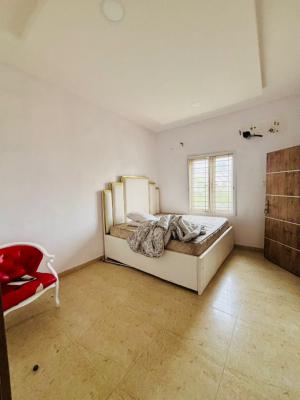 Clean and Spacious Room( Upstairs) Available, Orchid Road, Lekki, Lagos, Self Contain (single Rooms) for Rent