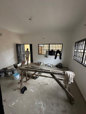 a Spacious Room Self Contain Apartment  in a Cozy Neighborhood, 6th Avenue Before Charlie Boy Gate, Gwarinpa, Abuja, Self Contain (single Rooms) for Rent