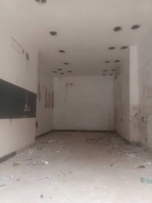 Spacious Shop for Let in Agege, Peru Akilo Agege, Agege, Lagos, Flat / Apartment for Rent