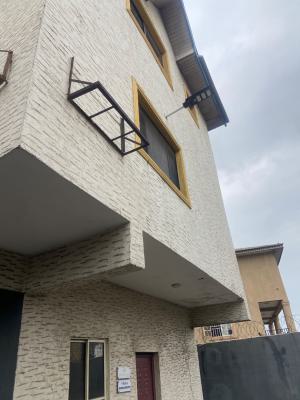 Two Bed Room En-suite Flat with Visitors Toilet, Abbi Street, Mende, Maryland, Lagos, Flat / Apartment for Rent