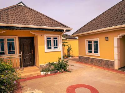 Luxury Twin Bungalow at Ekerin Ologuneru Ibadan, Ekerin Ologuneru Area Ibadan, Eleyele, Ibadan, Oyo, Detached Bungalow for Sale
