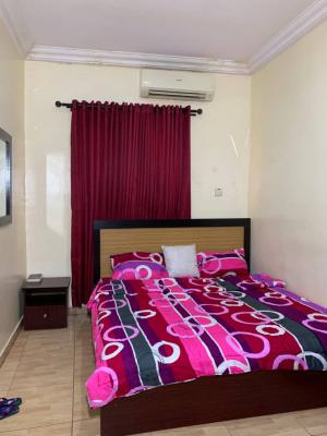 a Neatly Furnished Studio Apartment Available, Alagomeji, Alagomeji, Yaba, Lagos, Self Contain (single Rooms) for Rent