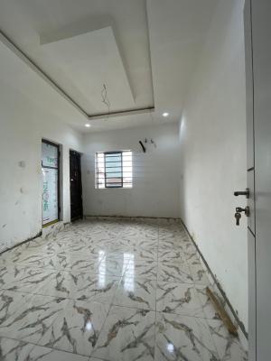 2 Bedroom Apartment, Charley Boy, Pedro, Gbagada, Lagos, Flat / Apartment for Rent