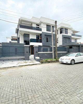 Spacious 5 Bedroom Fully Detached Duplex with Bq, Fully Fitted Kitchen, Lekki Phase 1, Lekki, Lagos, Semi-detached Duplex for Rent