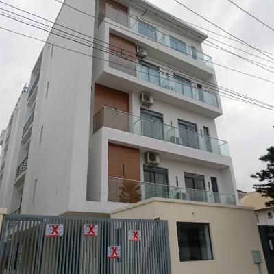3 Bedroom Flat with Bq, Off Admiralty Way, Lekki Phase 1, Lekki, Lagos, Flat / Apartment for Rent