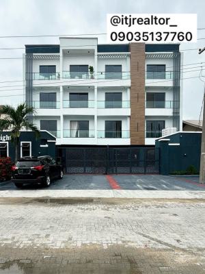 Lovely 3 Bedroom Apartment with Bq, Lekki Phase 1, Lekki, Lagos, Block of Flats for Sale