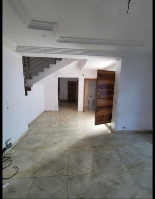 Standard 3 Bedroom Duplex, Lekki Phase1 Lekki Lagos, Lekki Phase 1, Lekki, Lagos, Terraced Duplex for Rent