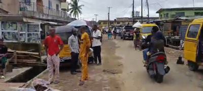 Size: 610sqm. Vacant Plot of Land Suitable for Both Residential and Co, Shodipo Street, Off Dupemu Road, Agbotikuyo Bus Stop,agege., Dopemu, Agege, Lagos, Mixed-use Land for Sale