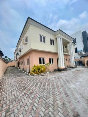 Self Serviced 3 Bedroom Apartment, Lekki Phase 1, Lekki, Lagos, Flat / Apartment for Rent