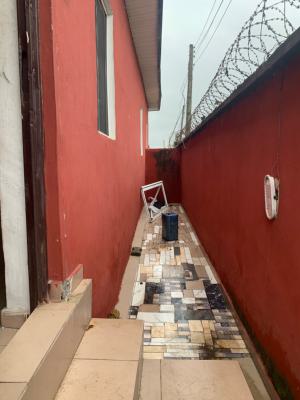Lovely Room and Parlour, Mobil Road, Ilaje, Ajah, Lagos, Mini Flat (room and Parlour) for Rent