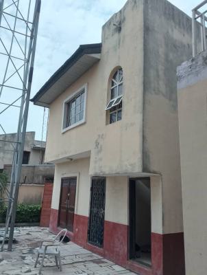 Well Maintained 3 Bedroom Apartment, Off Admiralty Way, Lekki Phase 1, Lekki, Lagos, Flat / Apartment for Rent