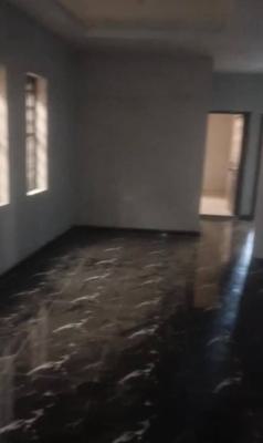 Lovely 2 Bedroom Flat, Abeokuta Street, Adekunle, Yaba, Lagos, Flat / Apartment for Rent