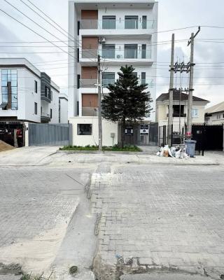 Luxurious Newly Built 3 Bedrooms Apartment with Pool, Lekki Phase 1, Lekki, Lagos, Flat / Apartment for Rent