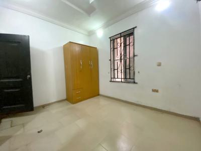 Luxury and Well Maintained 2 Bedroom Apartment, Gra Phase 1, Magodo, Lagos, Flat / Apartment for Rent