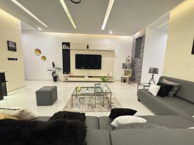 Fully Furnished 3 Bedroom Apartment, Lekki Phase 1, Lekki, Lagos, Flat / Apartment for Sale