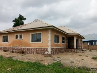3 Bedroom Bungalow with Sweet Modern Facilities, Abore Estate, Ayegun Oleyo Road,off Akala Express, Ibadan, Oyo, Detached Bungalow for Sale