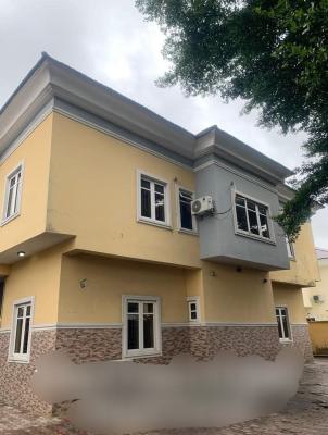 Well Maintained Ensuit 2 Bedroom Apartment Ground Floor ( 4 Unit Flat), Off Freedom Way, Lekki Phase 1, Lekki, Lagos, Flat / Apartment for Rent