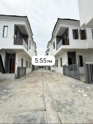 Distress 3 Bedroom Terrace Duplex with Bq, Harris Drive, Vgc, Lekki, Lagos, Terraced Duplex for Sale