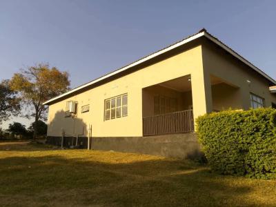 3 Bedroom Bungalow, Mushin, Lagos, Detached Bungalow for Sale