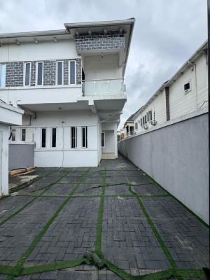 Family Comfort,4 Bedrooms Semi Detatched Duplex, Chevron, Lekki, Lagos, Semi-detached Duplex for Rent