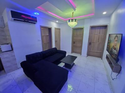 Room and Parlour Apartments, Ozone Cinema, Sabo, Yaba, Lagos, Flat / Apartment Short Let