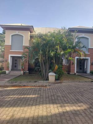 Distress Twin Duplex 3bedroom with Two Living Room and Bq with Cofo, Maitama Main, Maitama District, Abuja, Semi-detached Duplex for Sale