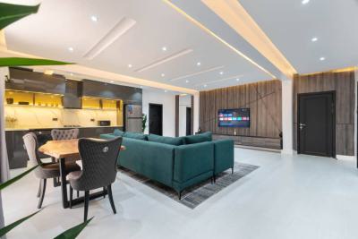 Luxurious 2 Bedroom Apartment, Lekki Phase 1, Lekki, Lagos, Flat / Apartment Short Let