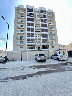 Aesthetically Pleasing 3 Bedroom Apartment Suitable for Investment, Vi, Victoria Island (vi), Lagos, Block of Flats for Sale
