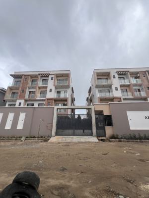 Stunning 2 Bedroom Apartment with Swimming Pool and Elevator, Stunning 2 Bed with Swimming Pool and Elevators Perfect for Investment, Lekki, Lagos, Flat / Apartment for Sale