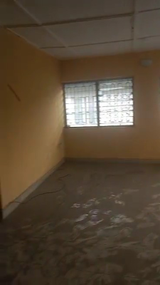 Big 4 Bedrooms Flat Upstairs, Adebola Ojomu Street, Aguda, Surulere, Lagos, Flat / Apartment for Rent