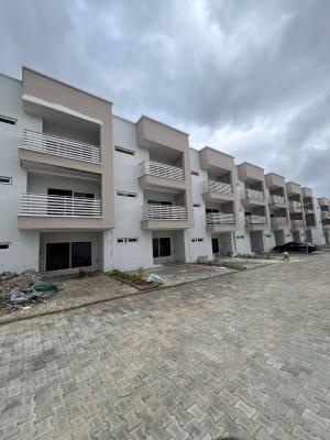4-bedroom Terrace + 1 Bq, Utako, Abuja, Terraced Duplex for Rent