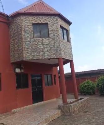 Old 5bedrooms Duplex & Bq 100ft By 110ft Land, Etete Road, Off Adesuwa Road, Gra Benin City, Benin, Oredo, Edo, Detached Duplex for Sale