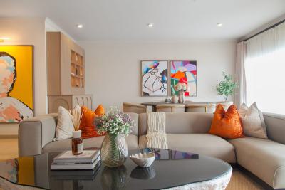 3 Bedrooms Apartment with City View, Gerrard Road, Ikoyi, Lagos, Flat / Apartment Short Let