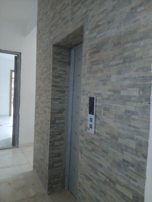 Luxury New 3 Bedrooms + Bq, Yaba, Lagos, Flat / Apartment for Rent