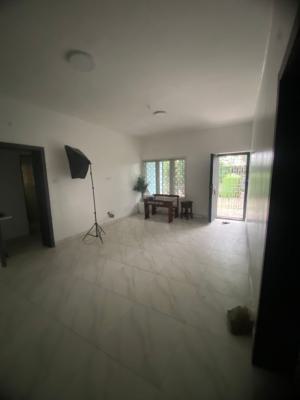 Decent 3bedroom Flat Off Bode Thomas, Surulere, Bode Thomas, Surulere, Lagos, Flat / Apartment for Rent