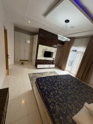 Spacious Master Bedroom, Lekki, Lagos, Flat / Apartment for Rent