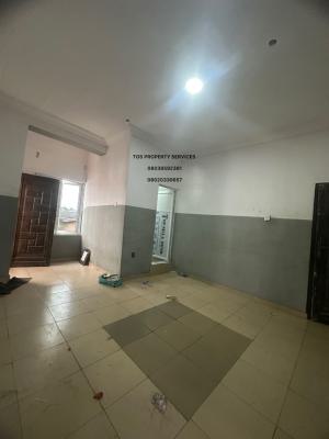 2 Bedroom All Rooms Ensuite Flat, Sabo-alagomeji, Alagomeji, Yaba, Lagos, Flat / Apartment for Rent