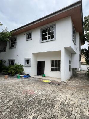 for Ren 4 Bedrooms Semi-detached Duplex with a Room Bq, Lekki Phase 1, Lekki, Lagos, Semi-detached Duplex for Rent