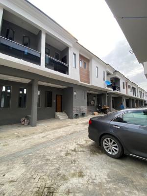 Distressed 3 Bedroom Terraced Duplex, Chevron, Lekki, Lagos, Terraced Duplex for Sale