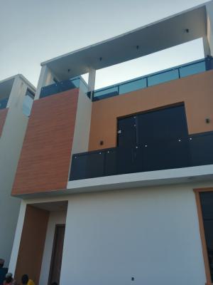 4 Bedrooms Terrace Available in a Good Area, Millennium Estate, Gbagada, Lagos, Terraced Duplex for Rent