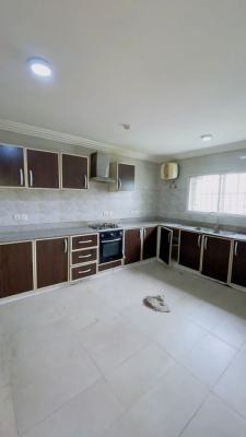 3 Bedroom Spacious Apartment, Ikate, Lekki, Lagos, Flat / Apartment for Rent