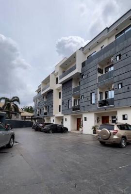 Spaciously Built 4 Bedroom Penthouse with Elevator and a Communal Pool, 4 Bedroom Maisonette| with Communal Pool, Ikeja Gra, Ikeja, Lagos, Block of Flats for Sale