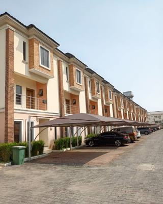 a Fully Serviced 4 Bedroom Terrace with a Bq Available., Chevron, Lekki, Lagos, Flat / Apartment for Rent